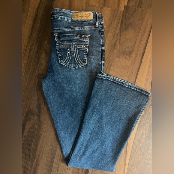 Seven7 Women’s Boot Cut Embellished Pocket Jeans Sz 10 - Picture 5 of 6